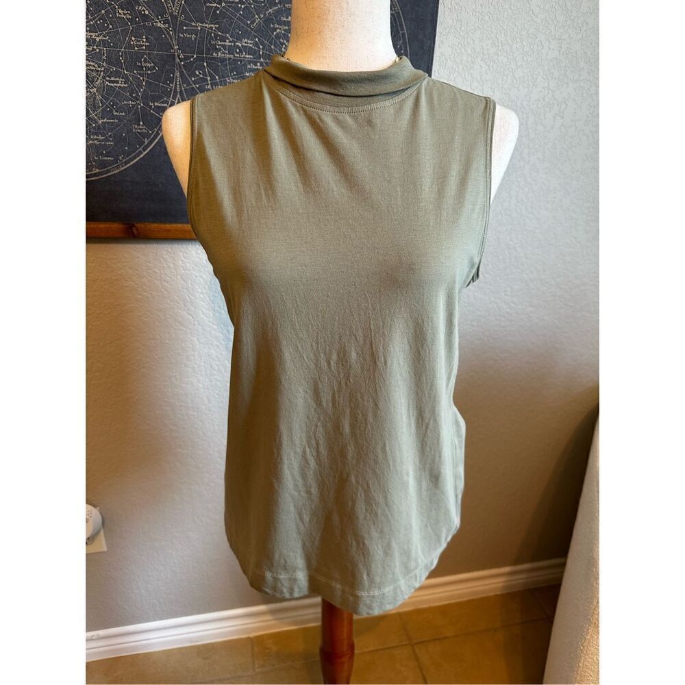 Athleta Outbound Green Mockneck‎ Lightweight Activewear Tank Top Women S 631853